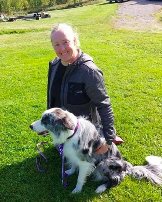 tjej och border collie