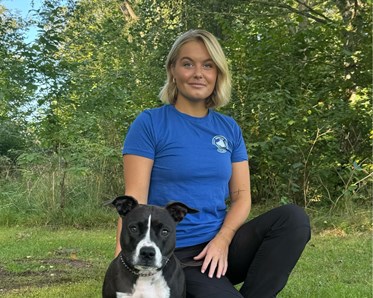Cajsa Danielsson med hund