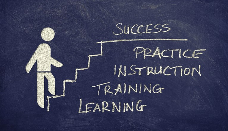 Illustration utbildningstrappa