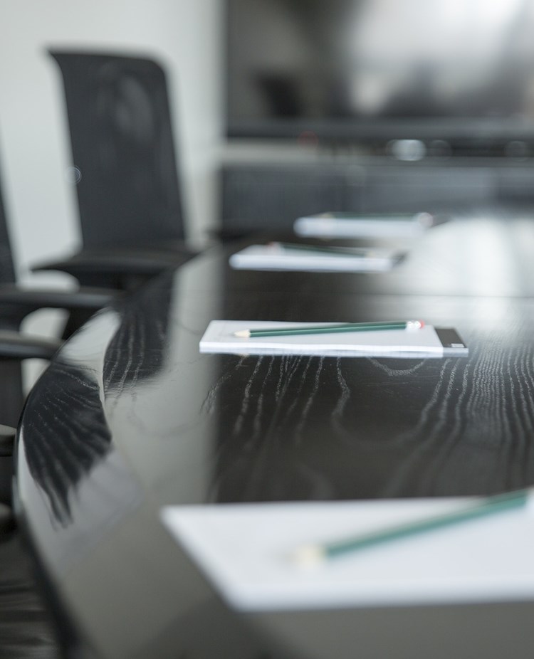 Bild som visar konferensbord