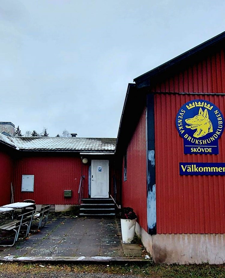 En bild på Skövde Brukshundklubbs stuga