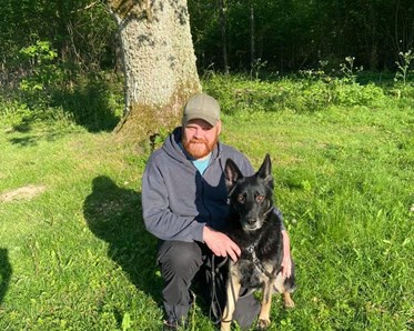 Instruktör med hund