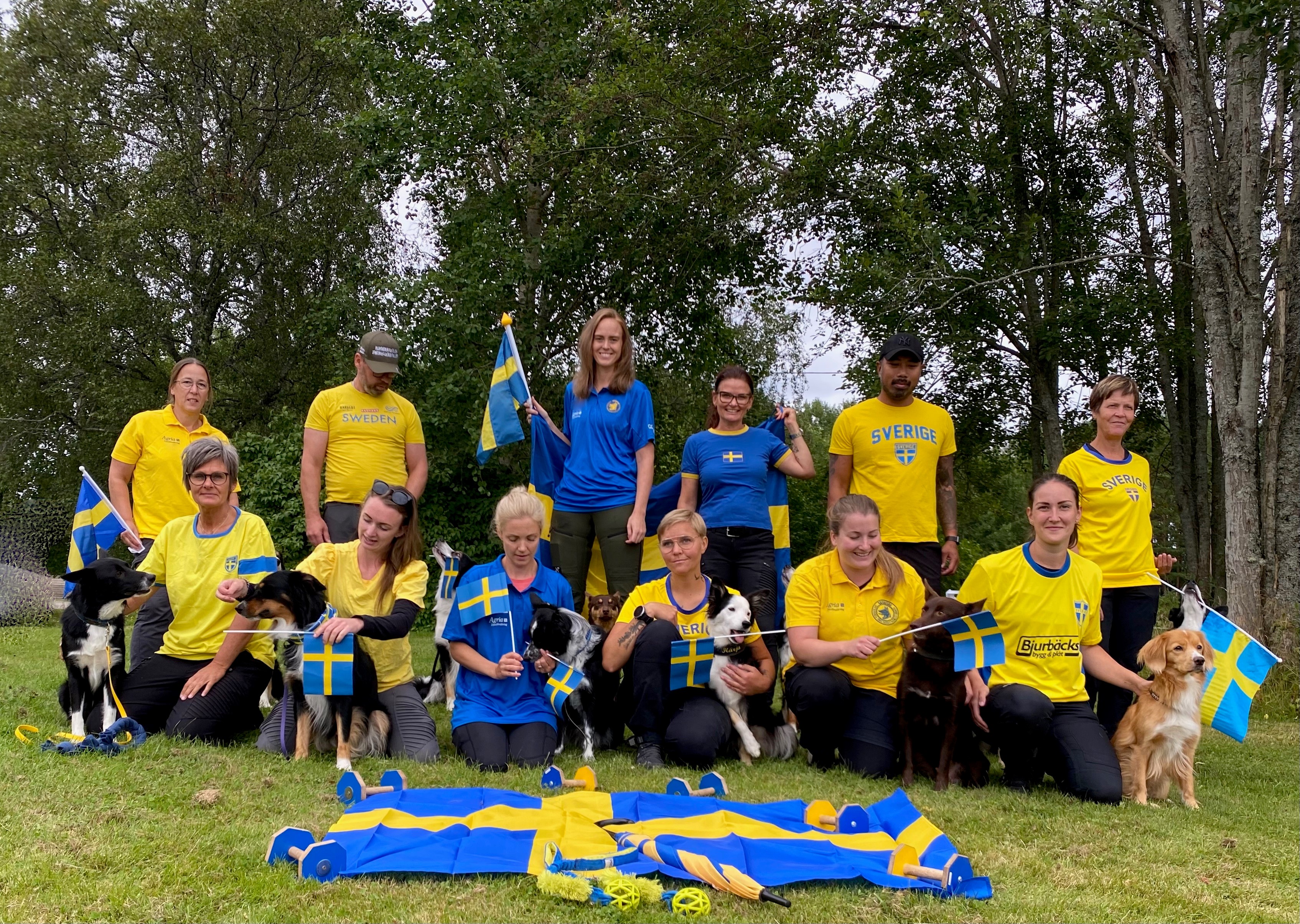 Foto på talangtruppen i lydnad 2021