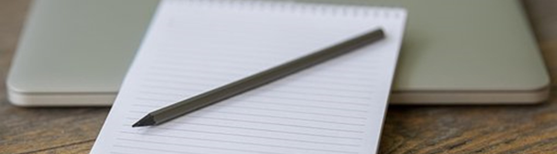 Anteckningsbok & Dator