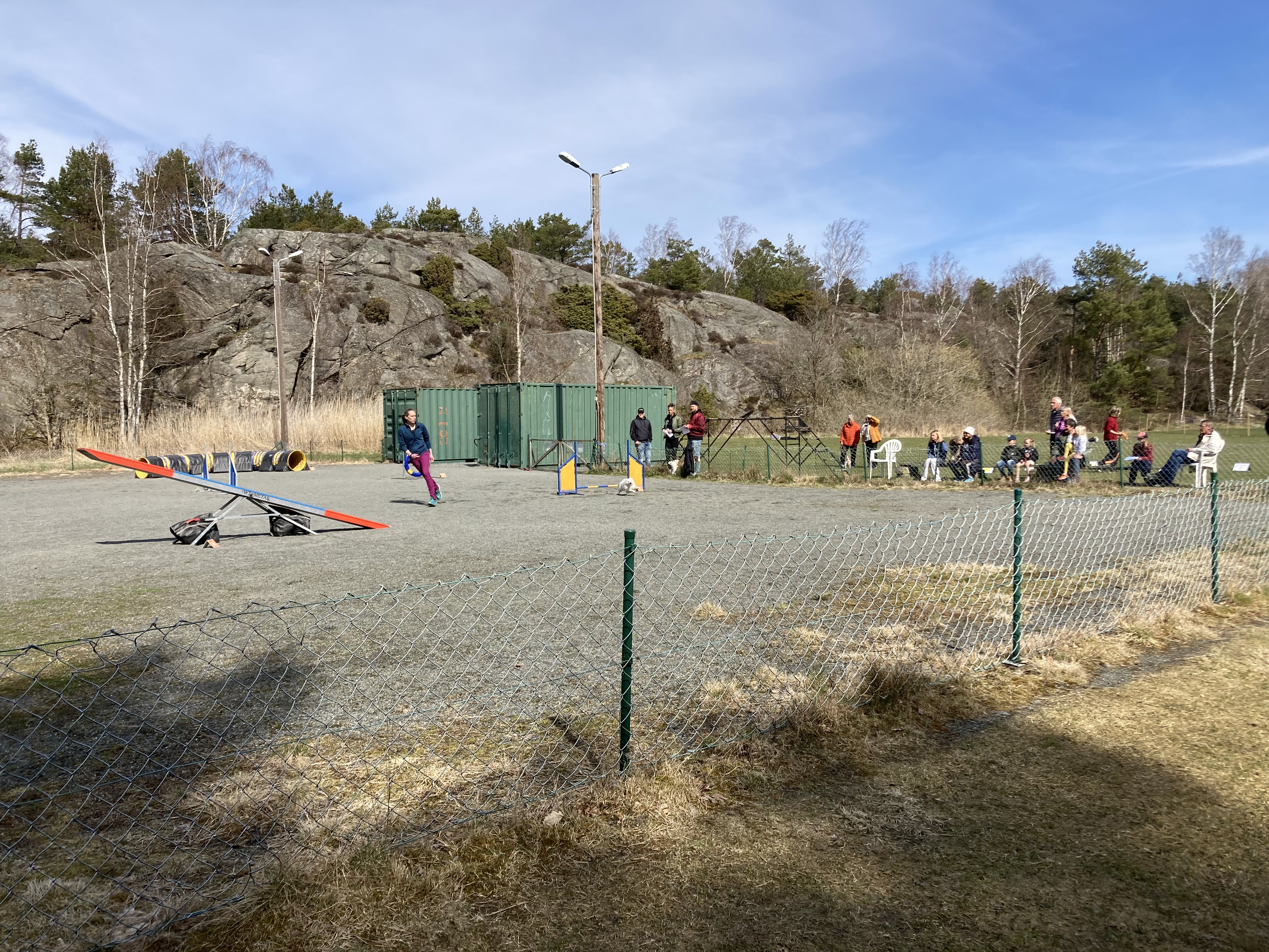 Grusplanen med agilitybana