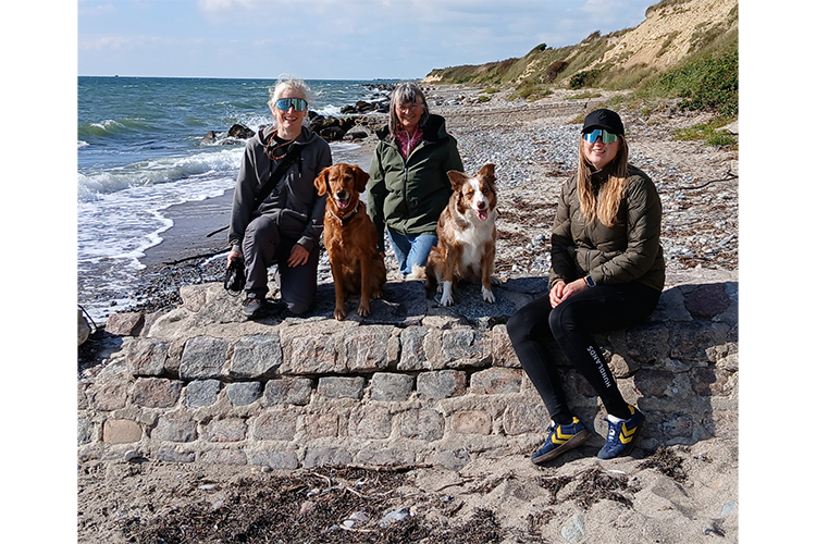 Foto på det svenska landslaget i SAR vid VM 2025