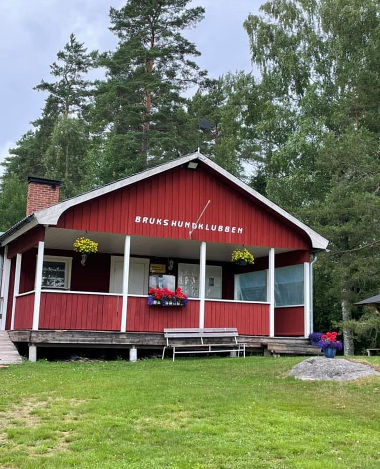 Bild på Munkfors Brukshundklubb klubbstuga.