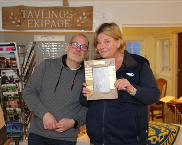 Hotmals Vandringspris till årets bästa brukshund 2024 - Spinoys Qaffi