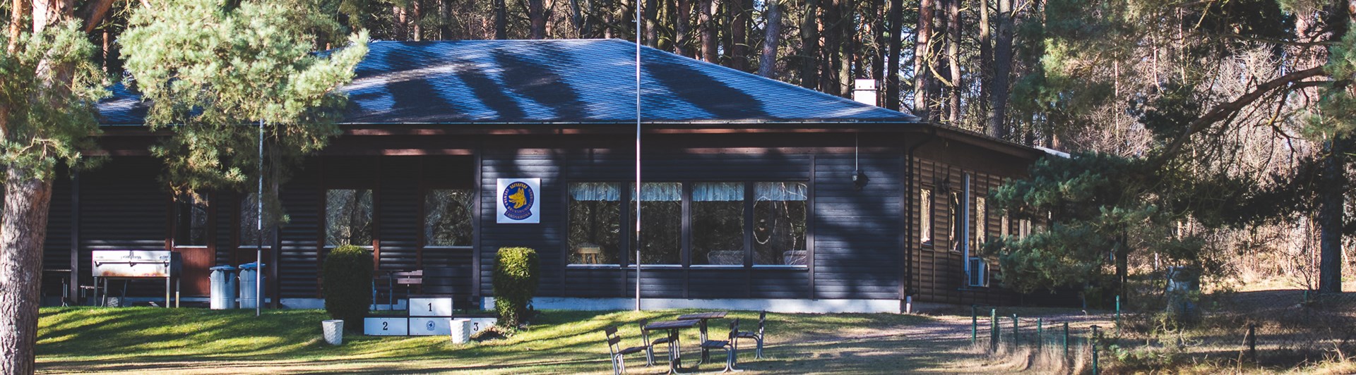 Bild på klubbhuset som kallas för Jyckebo.