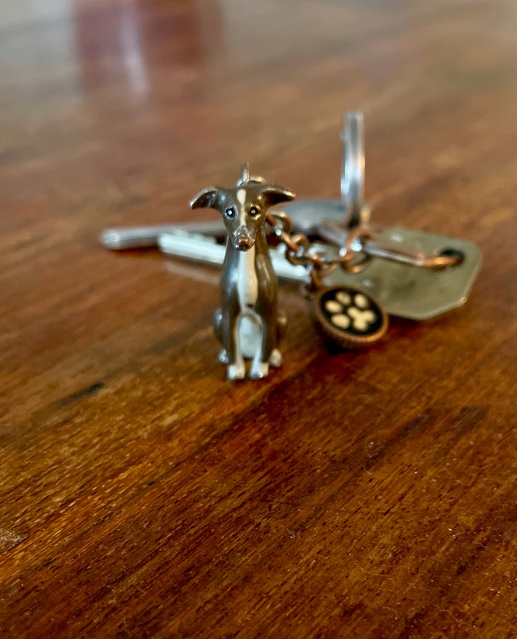 Nyckelknippa med hund