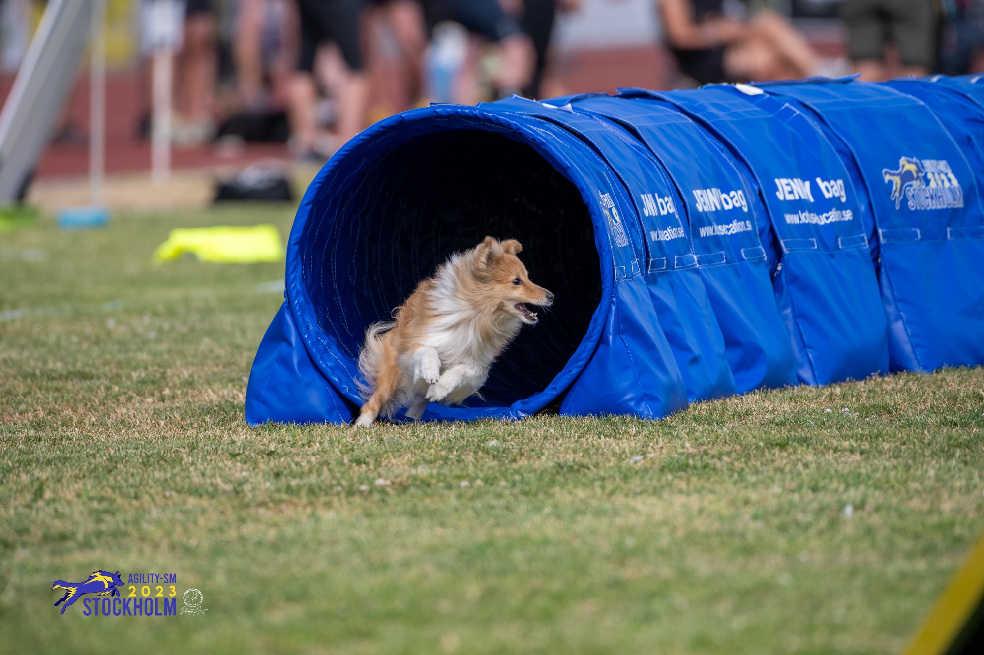 Turid i tunnel tillsammans med Kari