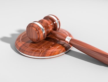 Lagklubba som används i rätten